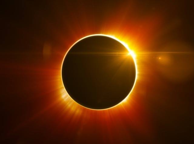 Experience The Thrill Of The Electrifying Solar Eclipse